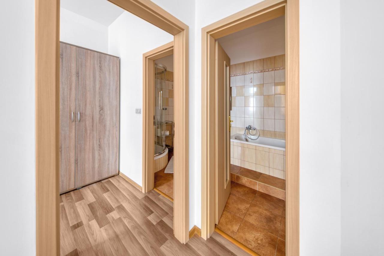Pb Apartments Spisska Nova Ves Exterior photo